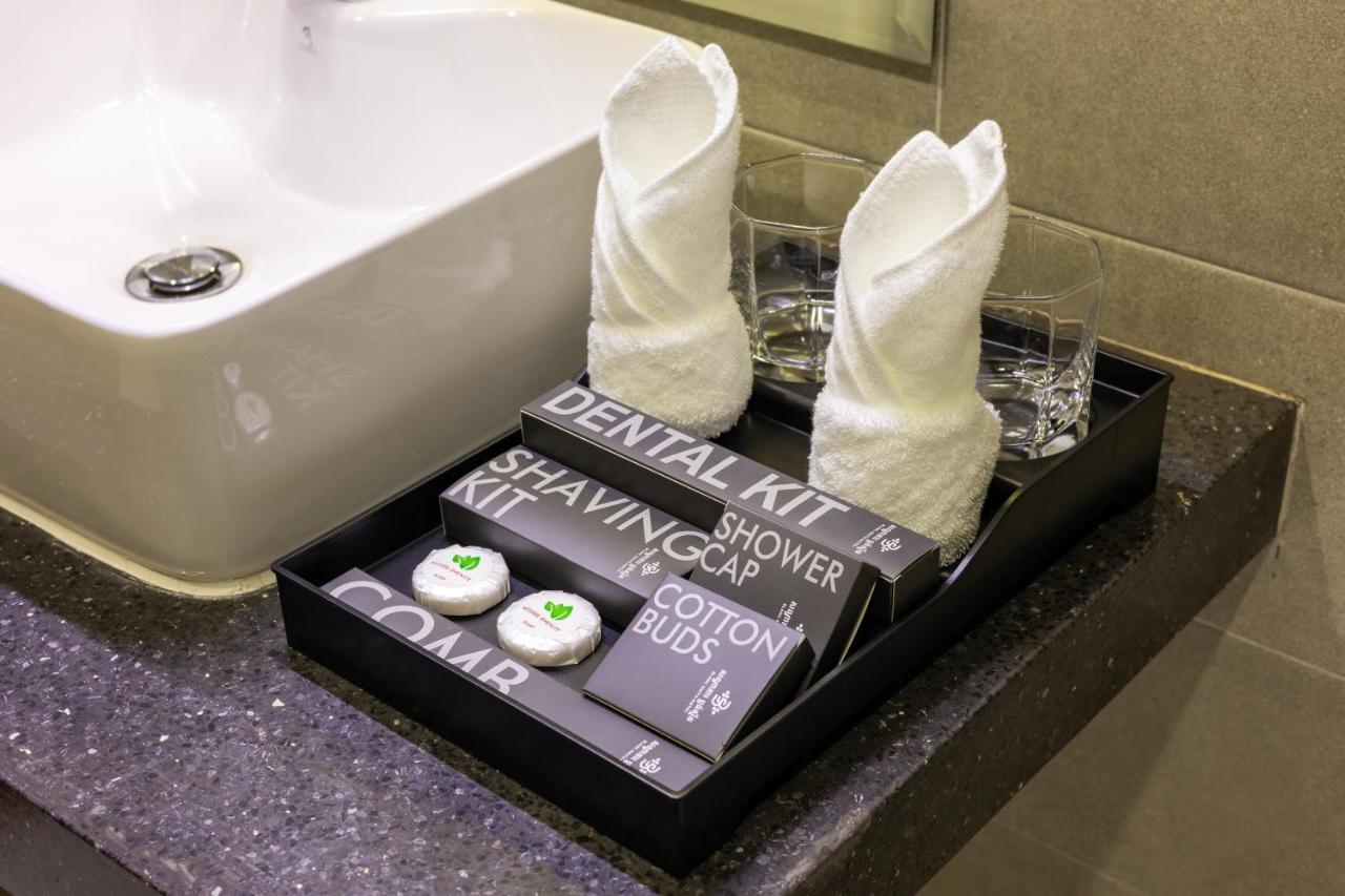 Blanc Smith Hotel Сием Реап Екстериор снимка