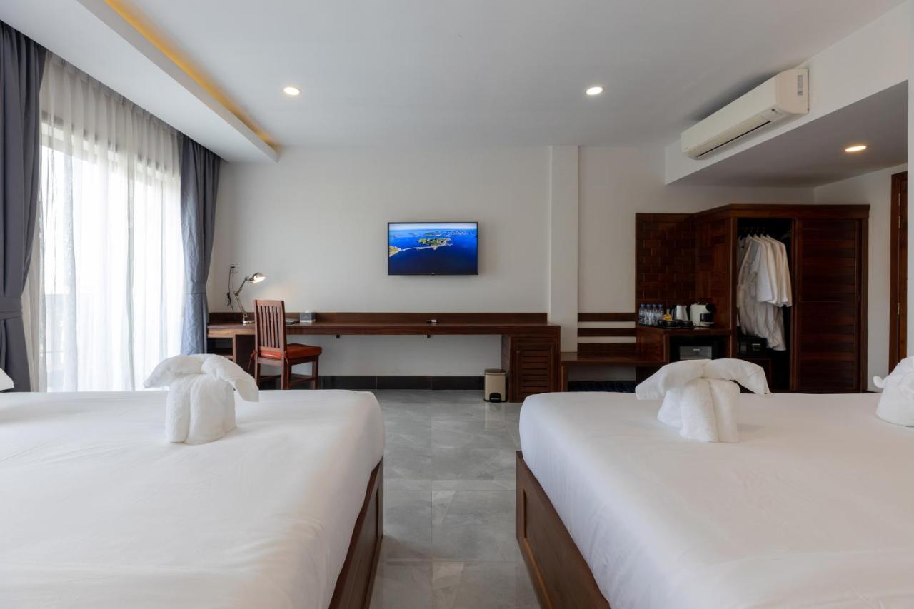 Blanc Smith Hotel Сием Реап Екстериор снимка