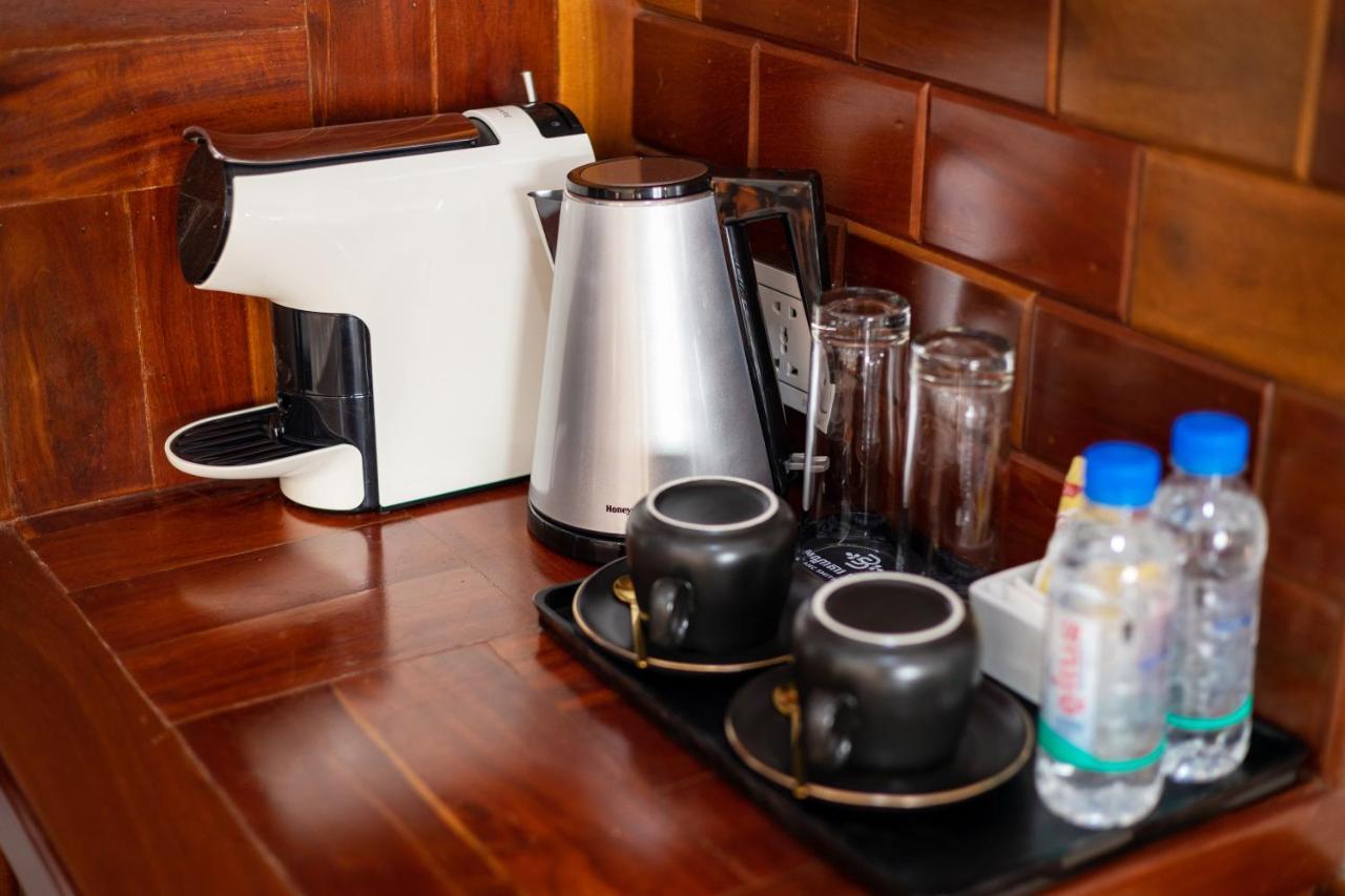 Blanc Smith Hotel Сием Реап Екстериор снимка