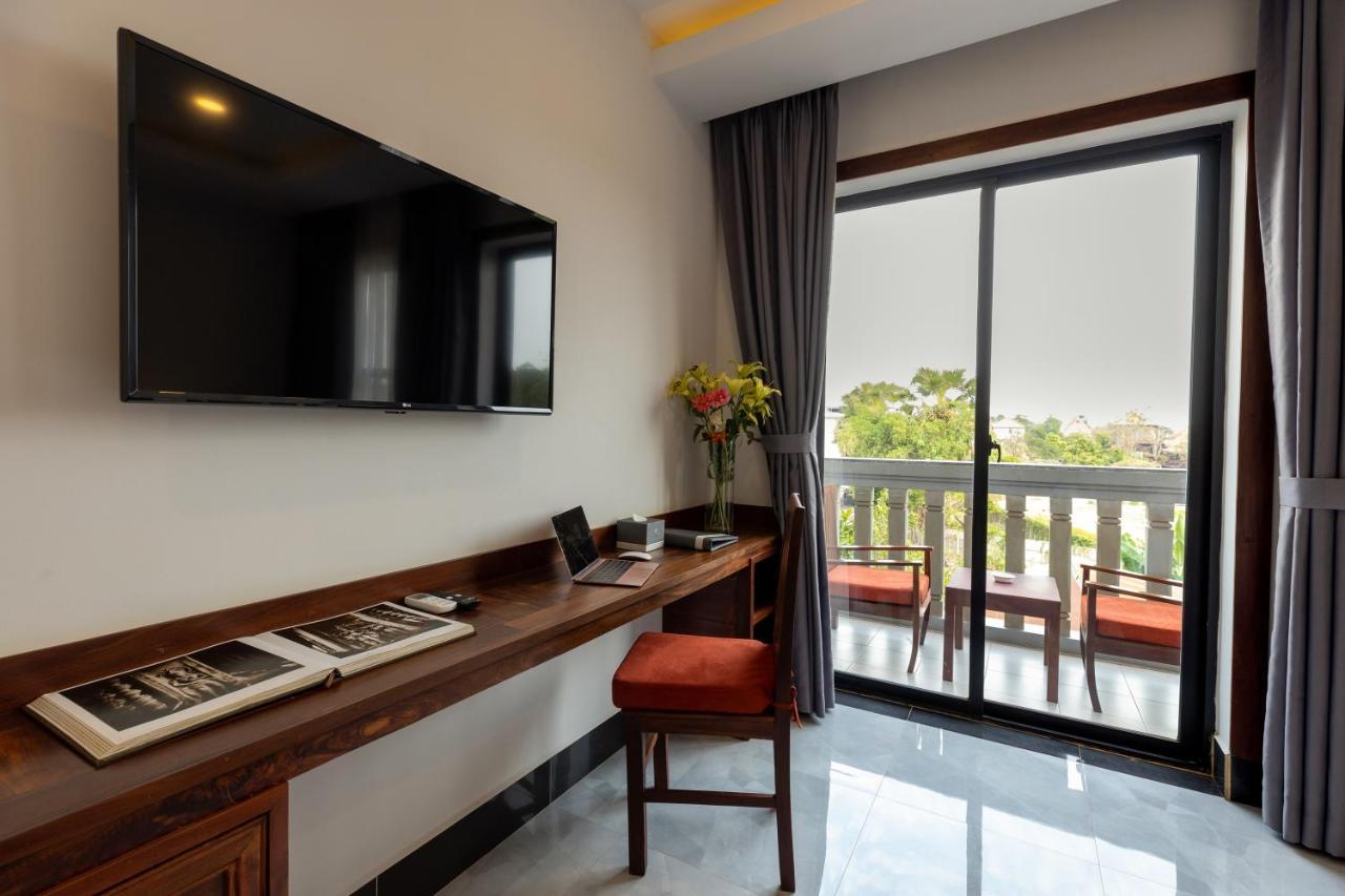 Blanc Smith Hotel Сием Реап Екстериор снимка