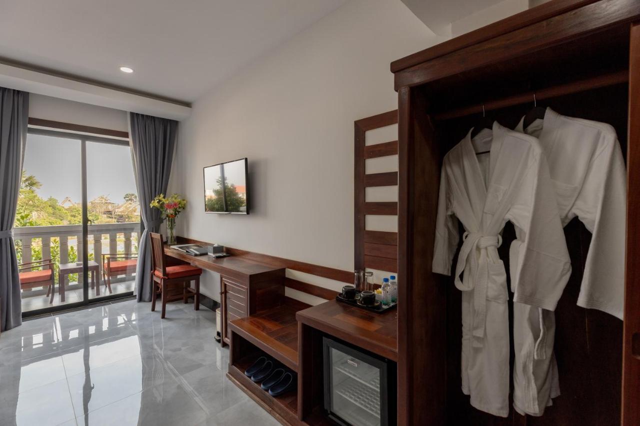 Blanc Smith Hotel Сием Реап Екстериор снимка