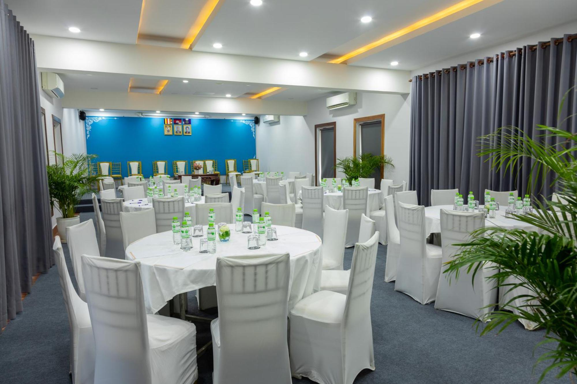 Blanc Smith Hotel Сием Реап Екстериор снимка