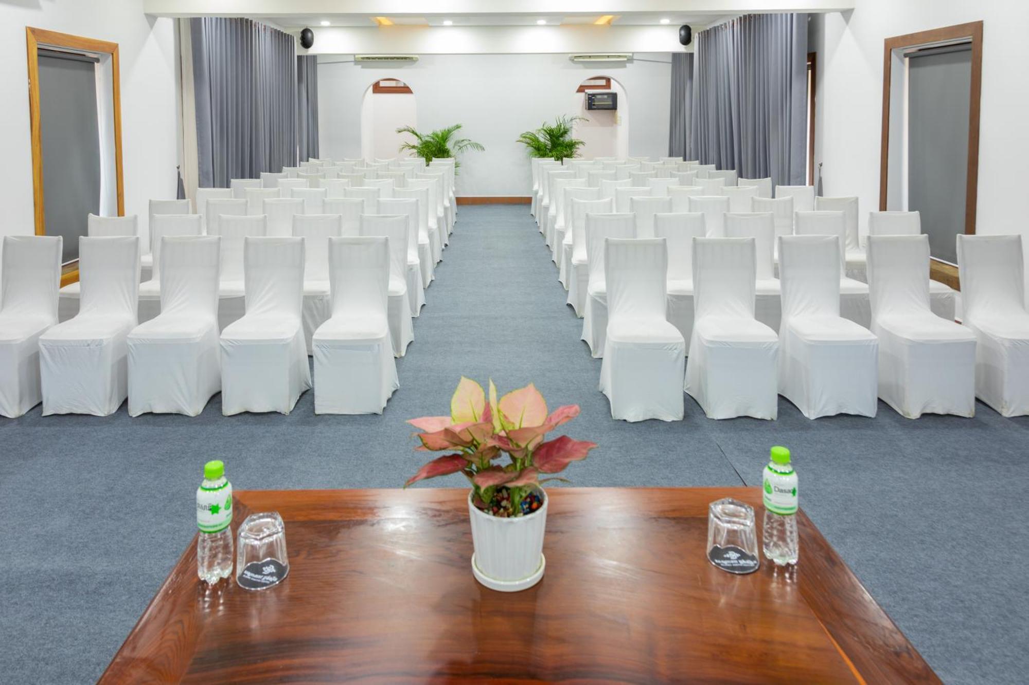 Blanc Smith Hotel Сием Реап Екстериор снимка
