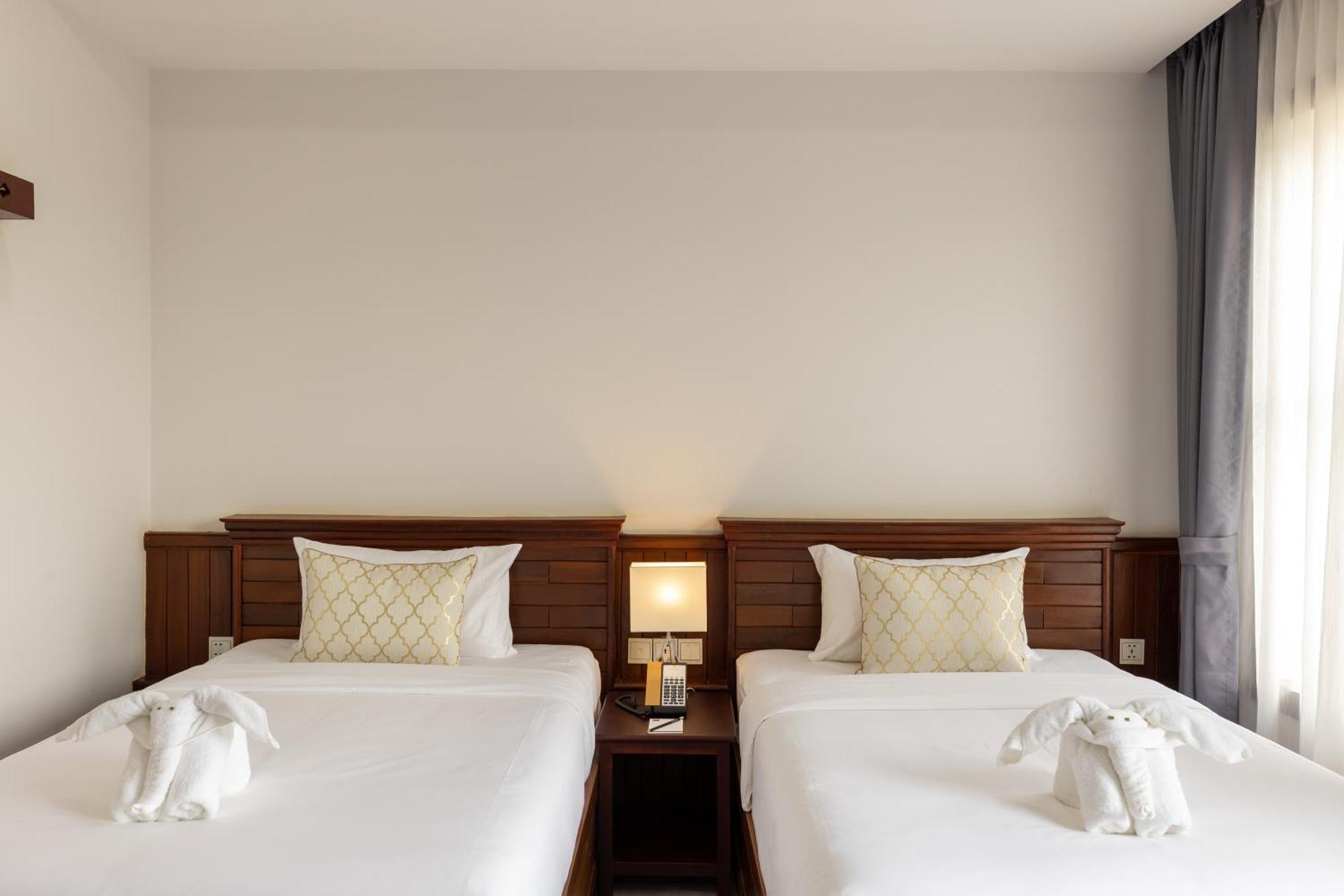 Blanc Smith Hotel Сием Реап Екстериор снимка